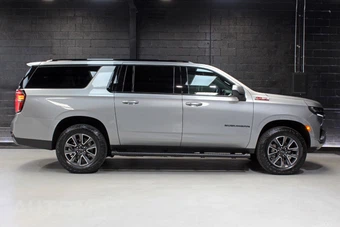 2023 Chevrolet Suburban Z71 2Z7 - miniatura 15