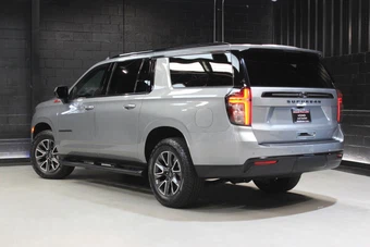 2023 Chevrolet Suburban Z71 2Z7 - miniatura 9