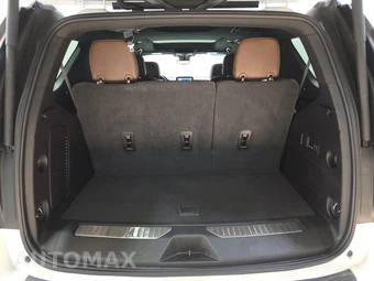 2023 Chevrolet Tahoe High Country 3LZ - miniatura 17
