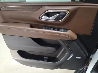2023 Chevrolet Tahoe High Country 3LZ - miniatura 9