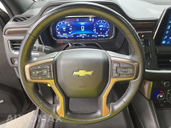2023 Chevrolet Tahoe High Country 3LZ - miniatura 10