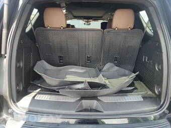 2023 Chevrolet Tahoe High Country 3LZ - miniatura 17