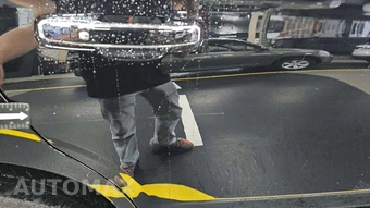 2023 Chevrolet Tahoe High Country 3LZ - miniatura 28