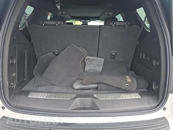 2023 Chevrolet Tahoe High Country 3LZ - miniatura 24
