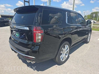 2023 Chevrolet Tahoe High Country 3LZ - miniatura 3