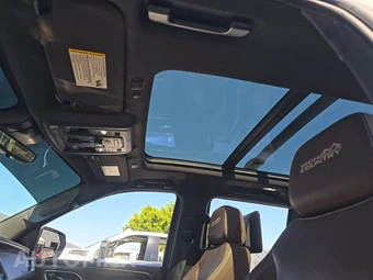 2023 Chevrolet Tahoe High Country 3LZ - miniatura 21
