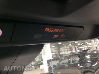 2023 Chevrolet Tahoe High Country 3LZ - miniatura 10