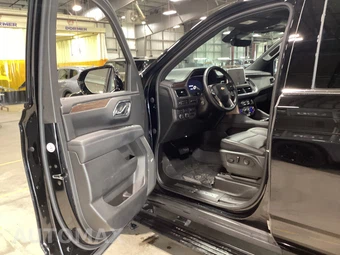 2023 Chevrolet Tahoe High Country 3LZ - miniatura 18