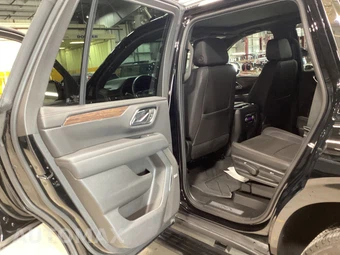 2023 Chevrolet Tahoe High Country 3LZ - miniatura 19