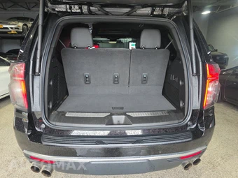 2023 Chevrolet Tahoe High Country 3LZ - miniatura 17