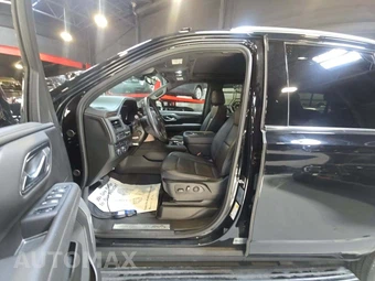 2023 Chevrolet Tahoe High Country 3LZ - miniatura 6