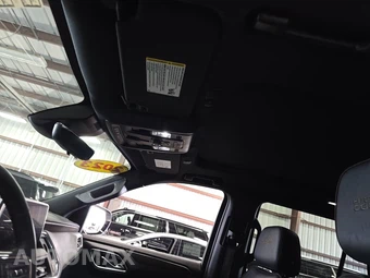 2023 Chevrolet Tahoe High Country 3LZ - miniatura 21