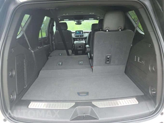 2023 Chevrolet Tahoe High Country 3LZ - miniatura 12