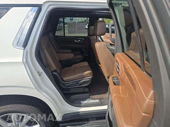 2023 Chevrolet Tahoe High Country 3LZ - miniatura 17
