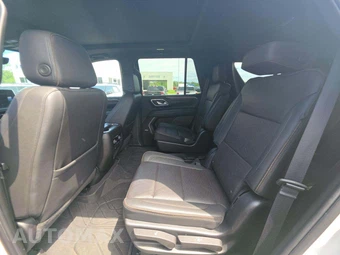 2023 Chevrolet Tahoe High Country 3LZ - miniatura 13