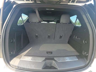 2023 Chevrolet Tahoe High Country 3LZ - miniatura 15
