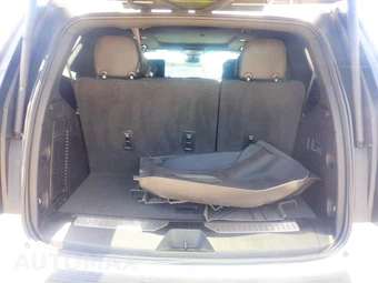 2023 Chevrolet Tahoe High Country 3LZ - miniatura 17
