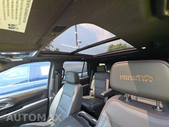 2023 Chevrolet Tahoe High Country 3LZ - miniatura 11