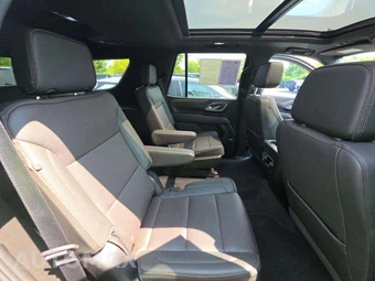2023 Chevrolet Tahoe High Country 3LZ - miniatura 17