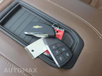 2023 Chevrolet Tahoe High Country 3LZ - miniatura 8