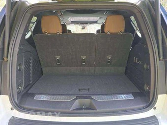 2023 Chevrolet Tahoe High Country 3LZ - miniatura 16