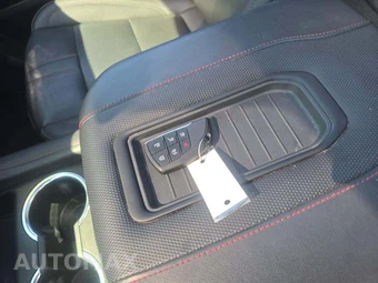 2023 Chevrolet Tahoe RST 1SP - miniatura 8