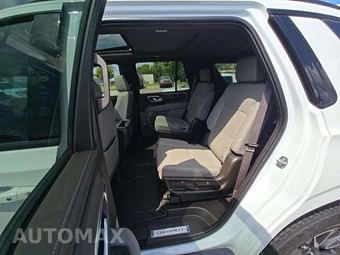 2023 Chevrolet Tahoe Z71 2Z7 - miniatura 10