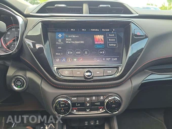 2023 Chevrolet Trailblazer RS 1RS – miniatura 10