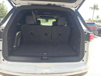 2023 Chevrolet Traverse High Country 2LZ - miniatura 12
