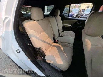 2023 Chevrolet Traverse LS 1LS – miniatura 17