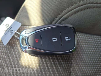 2023 Chevrolet Traverse LS 1LS - miniatura 8
