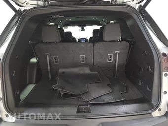 2023 Chevrolet Traverse LT Cloth 1LT - miniatura 17