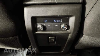 2023 Chevrolet Traverse LT Cloth 1LT - miniatura 30