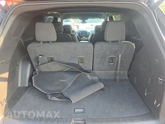 2023 Chevrolet Traverse LT Cloth 1LT – miniatura 17