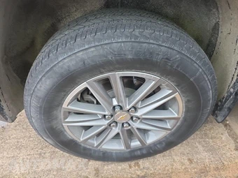 2023 Chevrolet Traverse LT Cloth 1LT - miniatura 10