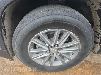 2023 Chevrolet Traverse LT Cloth 1LT - miniatura 8