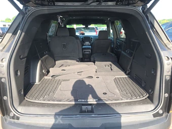 2023 Chevrolet Traverse LT Cloth 1LT - miniatura 16