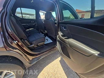 2023 Chevrolet Traverse LT Cloth 1LT - miniatura 17