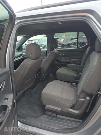 2023 Chevrolet Traverse LT Cloth 1LT - miniatura 10