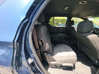 2023 Chevrolet Traverse LT Cloth 1LT - miniatura 17
