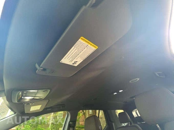 2023 Chevrolet Traverse LT Cloth 1LT - miniatura 11