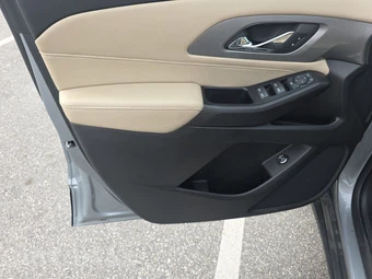 2023 Chevrolet Traverse LT Cloth 1LT - miniatura 9