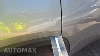 2023 Chevrolet Traverse LT Cloth 1LT – miniatura 28