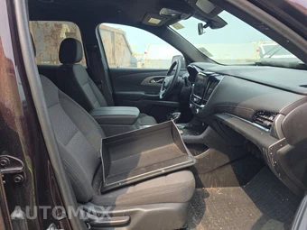 2023 Chevrolet Traverse LT Cloth 1LT - miniatura 8