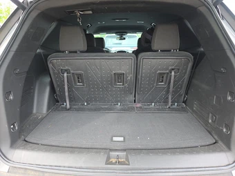 2023 Chevrolet Traverse LT Cloth 1LT - miniatura 17