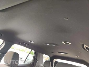 2023 Chevrolet Traverse LT Cloth 1LT - miniatura 11