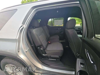 2023 Chevrolet Traverse LT Cloth 1LT - miniatura 14