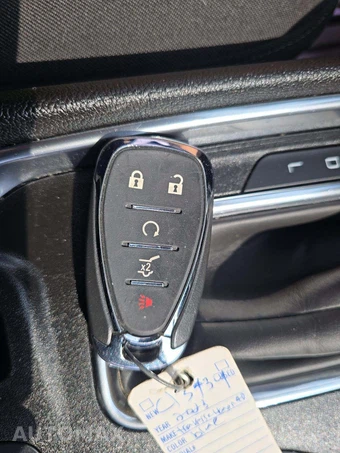 2023 Chevrolet Traverse LT Cloth 1LT - miniatura 8