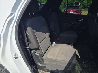 2023 Chevrolet Traverse LT Cloth 1LT - miniatura 14
