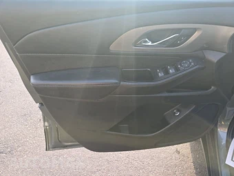 2023 Chevrolet Traverse LT Cloth 1LT - miniatura 9